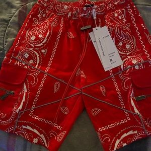 Shorts size 28 waist (sml/med) men/women unisex brand new with tags never worn